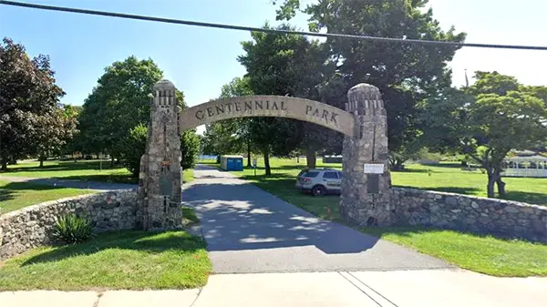 barons bus tickets city attraction plymouth in centennial park